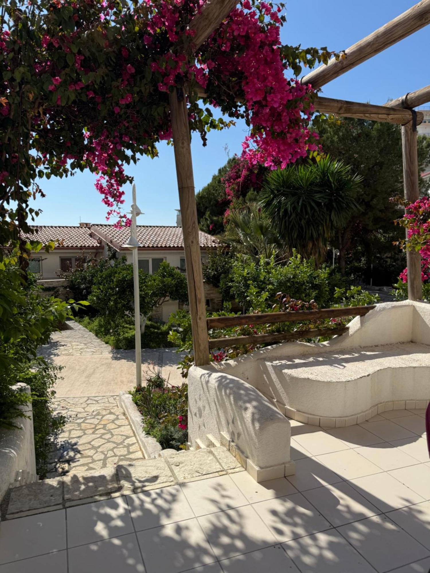 Bellavista Apartments Bougainville Bay Sarande Luaran gambar