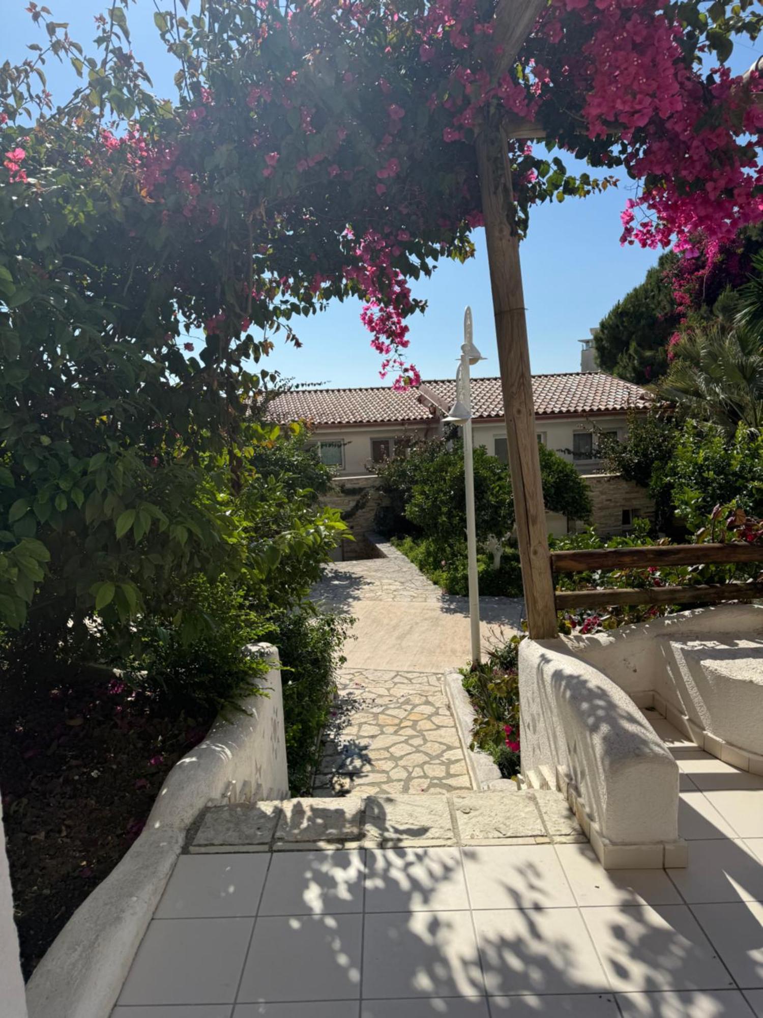 Bellavista Apartments Bougainville Bay Sarande Luaran gambar